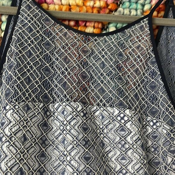 Beautiful blue crochet Antonio Melani with lining. - Picture 3 of 9